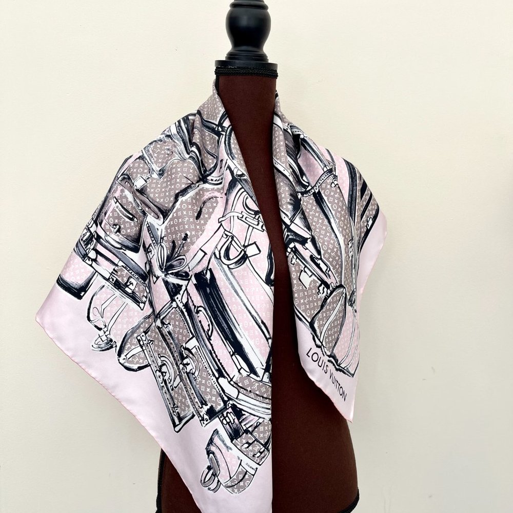 Louis Vuitton Wrap Trunks Luggage Monogram Pink Silk Scarf - Picture 5 of 15